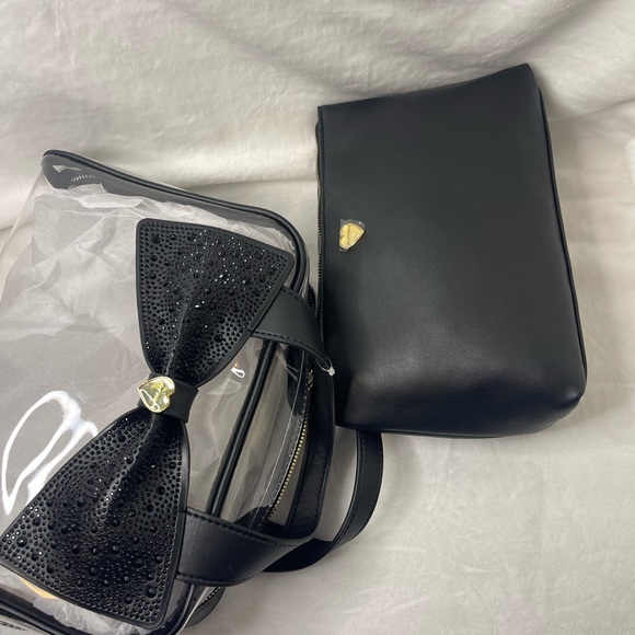 Betsey Johnson clear travel case, NWT - Picture 7 of 10